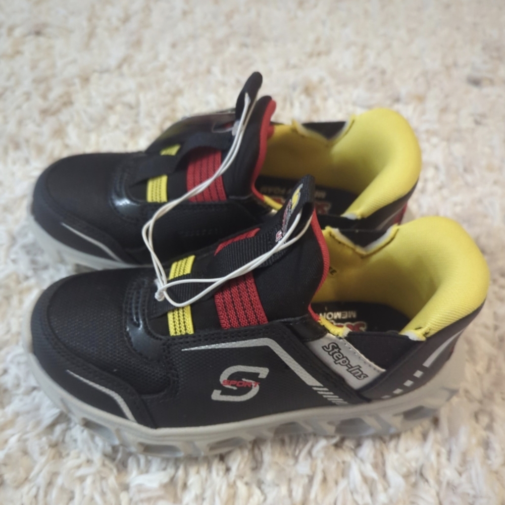 Skechers Kaleb Kids Black and Yellow Sneakers Size 10 NWT